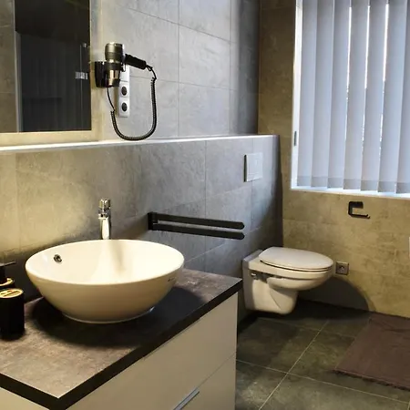 Bogáthy Kúria Business Apartamento *