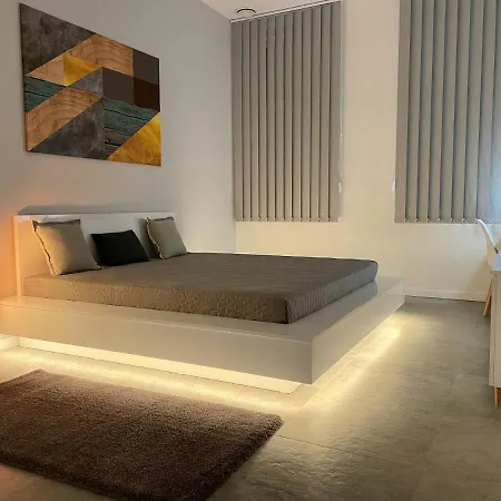 Διαμέρισμα Bogathy Kuria Business *